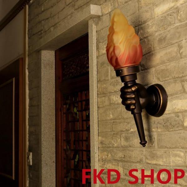 ポーチライト 壁掛け照明 玄関照明 外灯 アンティーク風 照明 ブラケットライト 庭 壁掛けライト レトロ 壁 防水 庭園灯 屋外用 ウォールランプ ガーデン 壁掛け照明 ブラケットライト 外灯 ポーチライト 玄関照明 防水 壁掛け