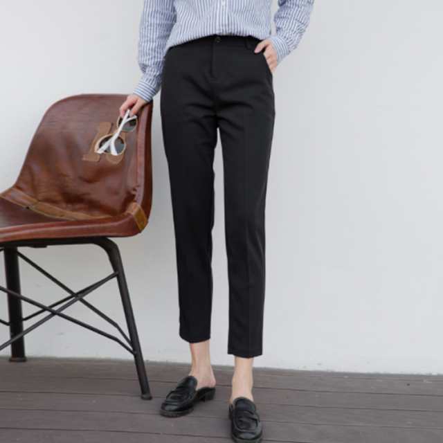 《》綿混のスーツ生地が上品に見える。テーパードパンツ スラックスパンツ アンクルパンツ テーパード スラックス ボトムス 通勤 オフィス クロップド丈 カジュアル キレイめ シンプル 無地 美脚 春夏送料無料