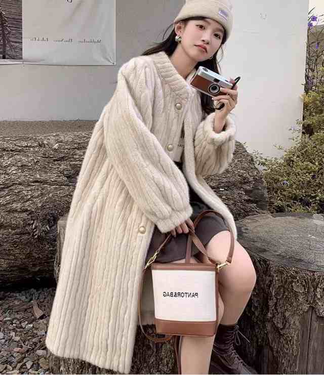 VALENTINO コート ファー付き VALENTINO ヴァレンティノ ファー襟つき