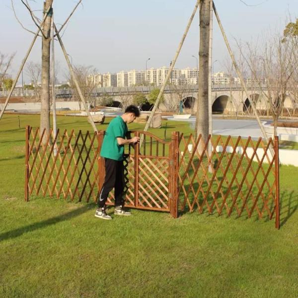 屋外用ウッドフェンスゲート、 カーボン調ウッドピケットゲート ガーデンダブルドア 庭のフェンス用 菜園用 株式会社S＆Lガードレール グランドインサート_2