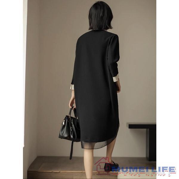 品質重視ブラックワンピース ストレートライン 白襟 上品 長袖 株式