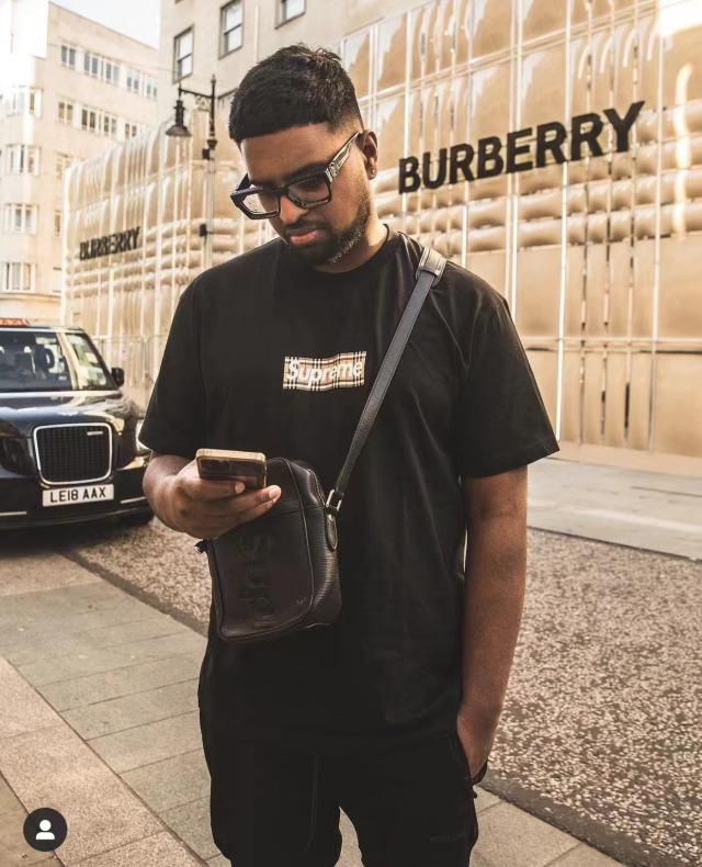 Supreme / Burberry Box Logo Tee Black トップス Supreme Burberry