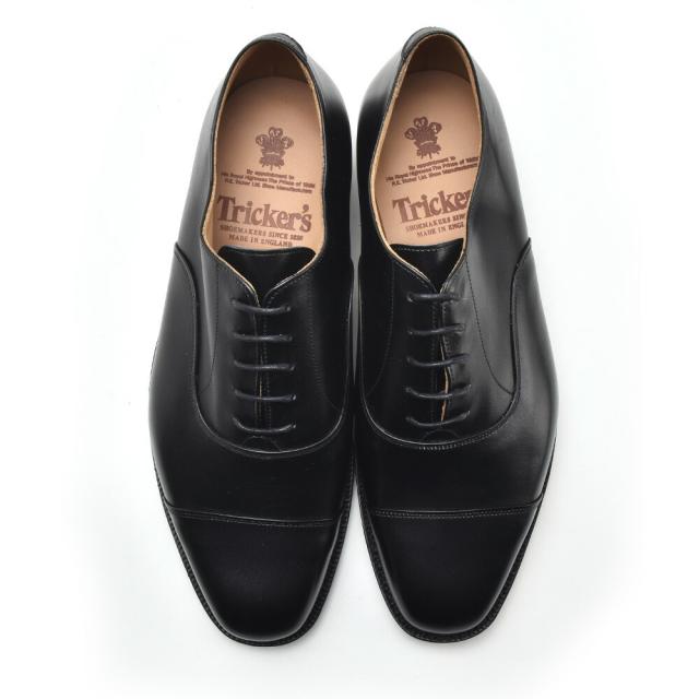 ほぼ未使用 トリッカーズ リージェント UK7.5 ブラック 純正シューツリー付 トリッカーズ リージェント ドレスシューズ メンズ ビジネスシューズ