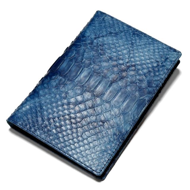 マルチケース 多目的ケース カードケース お薬手帳 パスポート カード 健康保険証 マイナンバーカード 薄型 大容量 旅行 通院 家族用 整理ケース 本革 パイソン リーフ 群雲