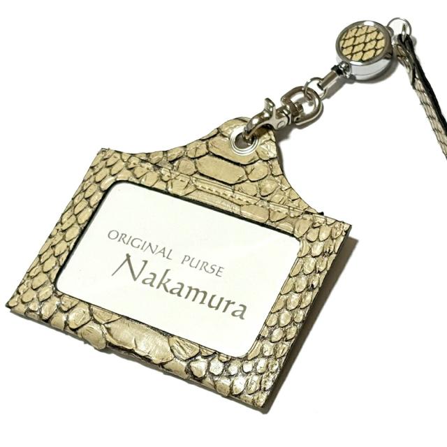 ID カードホルダー 両面クリア窓 伸縮リール ストラップ付 横型 パイソン マダム