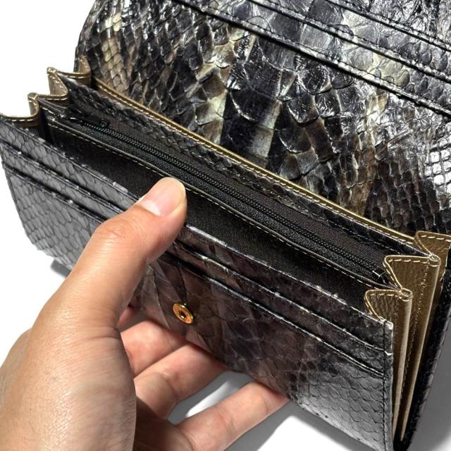 パイソン 財布 長財布 万能タイプ かぶせ式 小銭 カード お札 オール