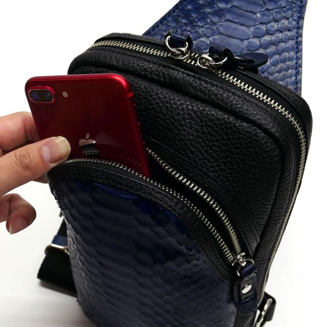 ボディバッグ メンズ レザー ショルダーバッグ 斜めがけ / 縦型 大容量 / 本革 パイソン革 蛇革 / ダイヤモンドパイソン 藍染 2_3