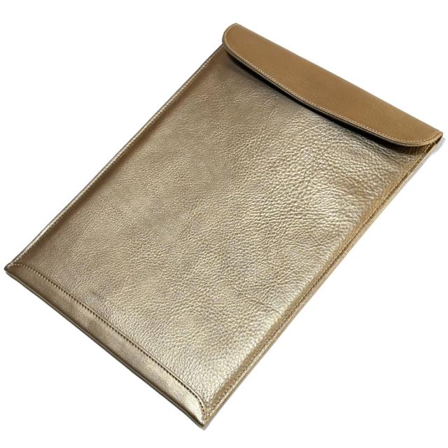 書類入れ 書類ケース A4 縦型 封筒型レザーケース クラッチバック バックインバック 本革 牛革 シュリンクレザー パール ゴールド