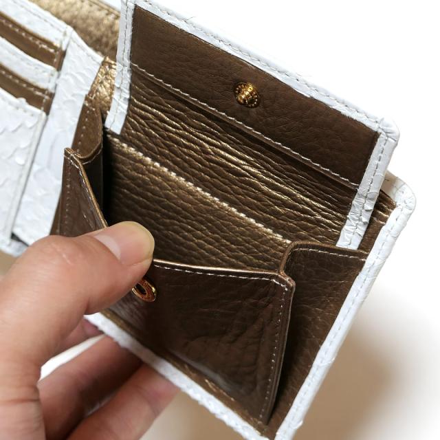 財布 二つ折り財布 折り財布 革財布 サイフ さいふ 札入れ パイソン革 パイソン 蛇革 牛革 小銭入れあり カード収納 本革財布 日本製 マット ホワイト３_3