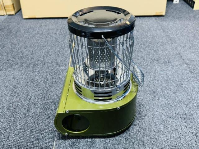 カセットガスストーブ ガスヒーター キャンプ デカ暖 1台3役 水を加熱 で料理、暖房 防寒対策 屋内屋外用 暖房機 釣り キャンプ用 新品