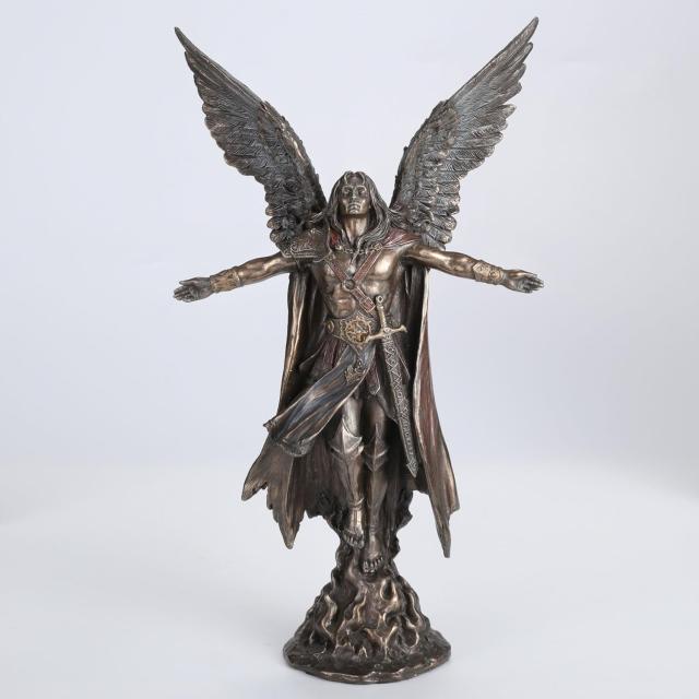 上昇する聖天使 ミカエル彫刻 彫像 マイケル 守護天使 高さ約28ｃｍ/ カトリック教会 聖霊 福音 洗礼 十字架 記念プレゼント贈り物（輸入品_2