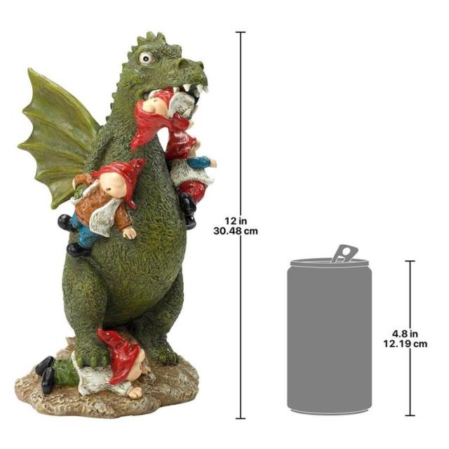 ドラゴン置物 ドラゴンはガーデンノームを捕まえてゆく黙示録彫像アクセント置物