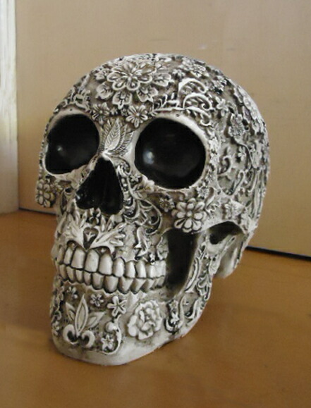 メキシコ アステカ文明 花の彫刻が施された頭蓋骨 死者の日 ホーム装飾 彫刻 彫像/ リメンバーミー サンタ・ムエルテ 死者の日 （輸入品）_2