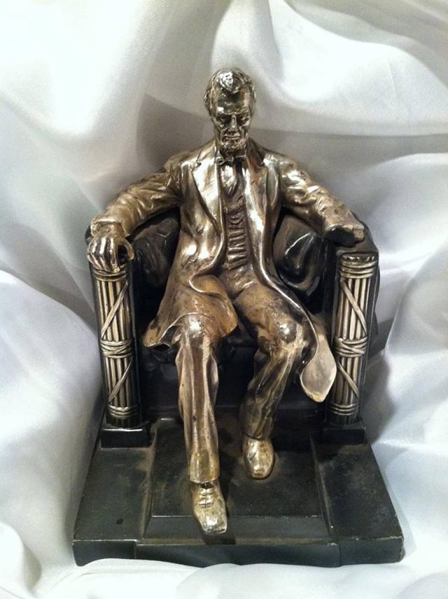 エイブラハム・リンカーン ワシントンDC記念堂 彫像 アメリカ 大統領 政治家/ 南北戦争 ゲティスバーグ演説 プレゼント 記念品[輸入品