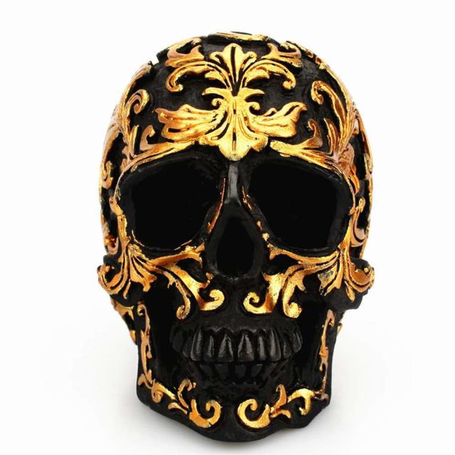 黒地にゴールデンのパターンがデザインされた スカル（頭蓋骨） レジンクラフト製彫刻 装飾ギフト デスクトップ ホームアクセサリー(輸入品_1