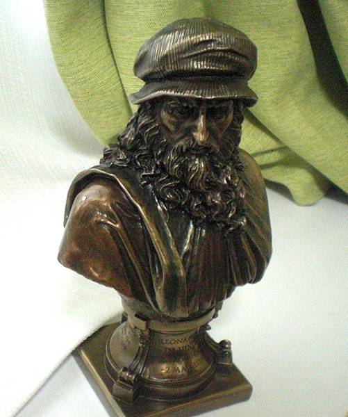 イタリアのルネッサンスの巨匠 レオナルド・ダ・ヴィンチ（ビンチ） ブロンズ風 胸像 彫像 彫刻（輸入品）_5