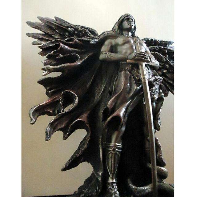 天使のアーチ家庭祭壇＋天使 カトリック 天使のアーチ家庭祭壇＋天使