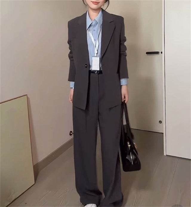 フォーマル スーツ レディース パンツスーツ リクルート スーツ  ビジネススーツ セレモニースーツ OL コート セットアップ オフィス ノーカラー ジャケット パンツ フェミニン 2点セット スーツ 通勤 入学式 卒業式 セレモニー 30代 40代 50代 送料無料