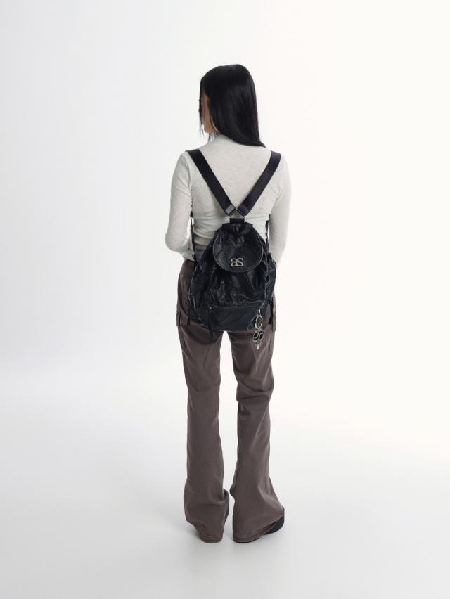 韓国人気 asonアズオン レザー バックパックリュッの通販はau