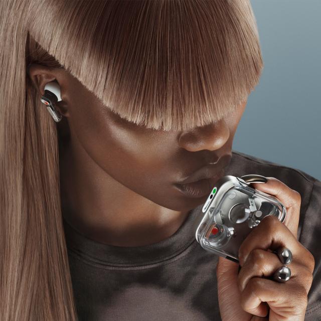 【新生活応援第2弾 NOTHING公式ストア】 新発売 Nothing ear(3) ハイレゾ ワイヤレスイヤホン 24bit LDACワイヤレス対応 AIによる環境ノイズキャンセリング 45dBアダプティブANC スーパーマイク 最長38時間使用 ワイヤレス充電 デュアル接続_12