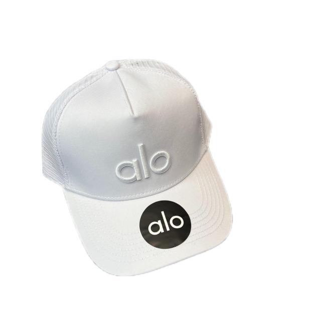 ALO Yoga ディストリクトトラッカーハットベストセラー District
