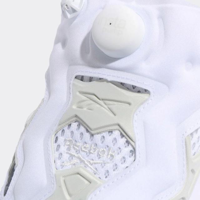 リーボック メンズ レディース INSTAPUMP FURY インスタポンプフューリー 95 ポンプ ハイテク ローカット 靴 スニーカー ホワイト 白 送料無料 Reebok GX9432