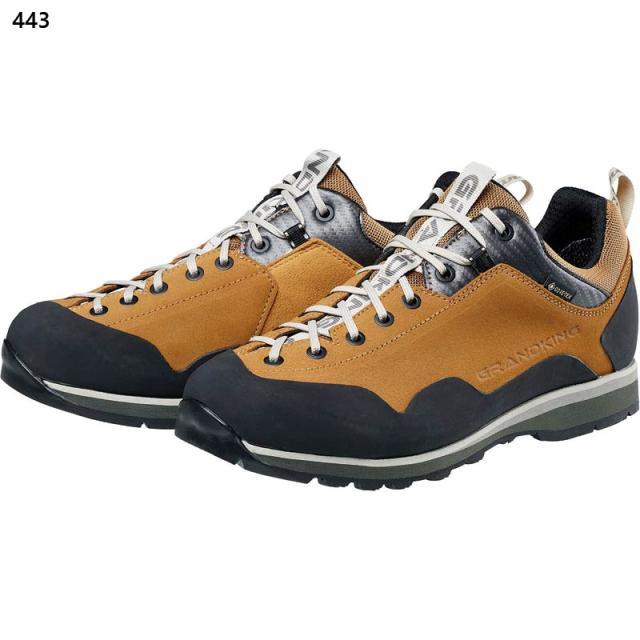 【新品未使用】Mizunoバドミントンシューズ 24.5cm 3E 幅広 ワイド キャラバン メンズ レディース GK26 スニーカー 靴