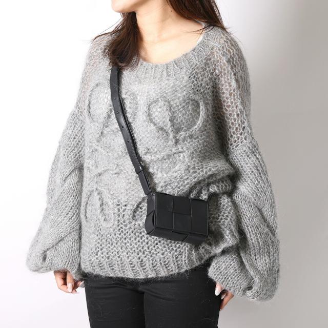 【クーポン5%OFF】ボッテガヴェネタ／BOTTEGA VENETA　CANDY キャンディー・カセット・イントレチャート・ショルダーバッグ・ミニバッグ(ブラック) 666688 VMAY1 8425／BLACK[返品OK]