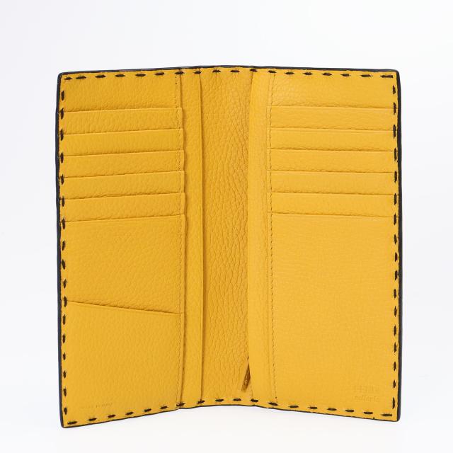 フェンディ／FENDI セレリア 財布 レザー・ロゴ入り・二つ折り長財布