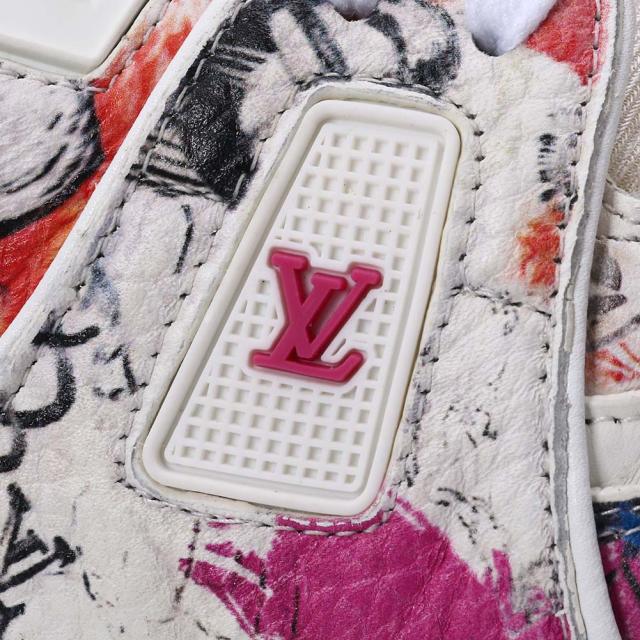 ルイ・ヴィトン／LOUIS VUITTON トレーナーライン スニーカー メンズ コミックプリント×レザー ローカットスニーカー(マルチカラー) 1AB9XI／サイズ UK11(JP29.5)／[中古／Aランク]★クーポン5%OFF［返品不可]★クーポン5%OFF_7