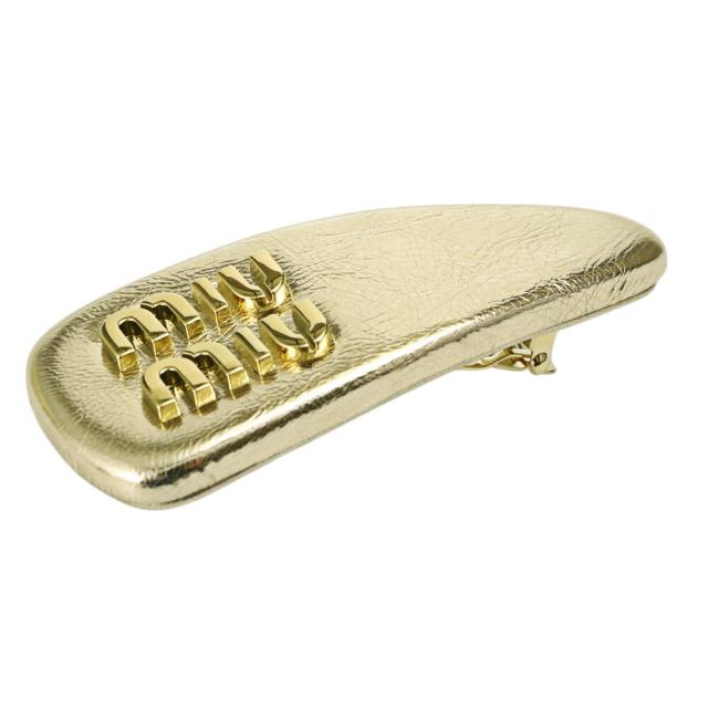 MIUMIU ナッパレザーヘアクリップ　イエロー MIUMIU ナッパレザーヘアクリップ イエロー MIUMIU ナッパレザー