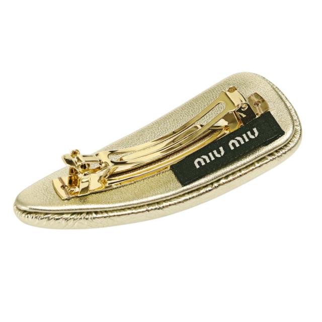 MIUMIU ナッパレザーヘアクリップ　イエロー MIUMIU ナッパレザーヘアクリップ イエロー MIUMIU ナッパレザー