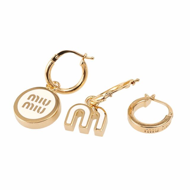 miu miu ロゴ　ホワイト　エナメルメタル ピアス miu miu ロゴ ホワイト エナメルメタル ピアス ホワイト（白）系