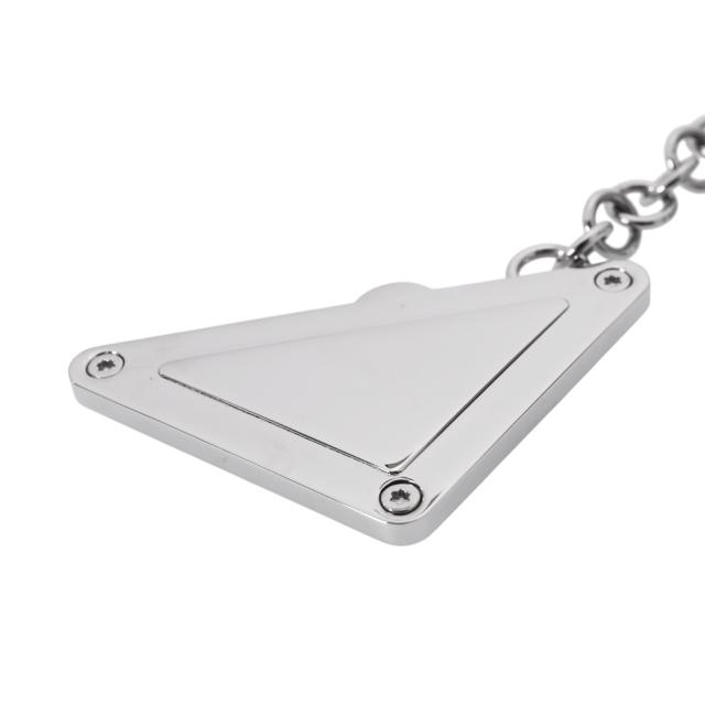 プラダ／PRADA ”メタルキーリングトライアングルロゴ・キーホルダー