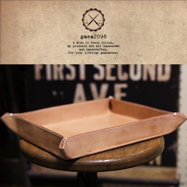 アクセサリー トレー ヌメ革 栃木レザー 本革 サドルレザー 革小物 手縫い 手作り ハンドメイド 日本製 経年変化 ガイア2096