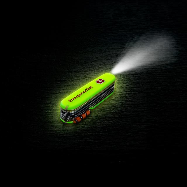 ビクトリノックス VICTORINOX エマージェンシーツール ハントマンライト 防災 ナイフ アウトドア ホイッスル 防災グッズ 防災用品 LEDライト 1.7915.808-X1