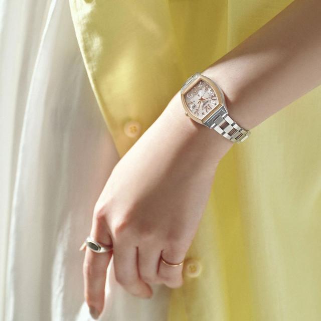 セイコー ルキア SEIKO LUKIA 電波 ソーラー SSVW214 腕時計