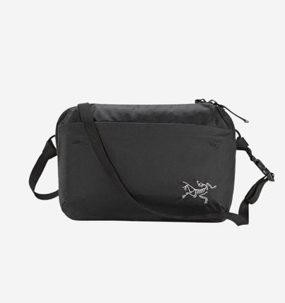 ARC’TERYX Heliad Crossbody black