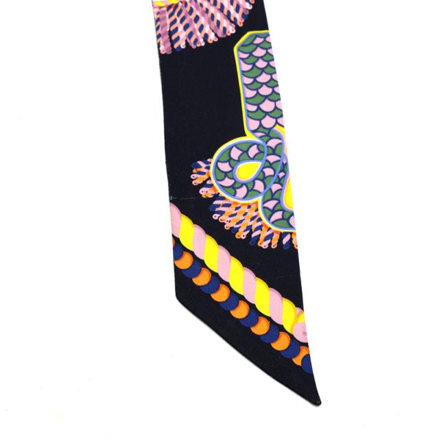 【楠本質店/元住吉】エルメス/HERMES　ツイリー　スカーフ　エポレットドゥガラ　EPAULETTES DE GALA 　シルク100％　マルチカラー　レディース　クリーニング済　.【中古】