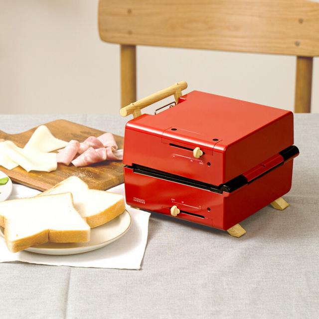 プリズメイト PRISMATE グリルホットサンドメーカー 3種のプレートと楽しく使えるレシピブック付   (レッド)  ホットプレート たこ焼き器 プレスサンドメーカー 両面焼き キッチン家電 PR-SK033-RD