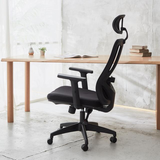 【ilooiloo公式】オフィスチェア メッシュ ハイバック ヘッドレスト付き 135°シンクロロッキング 4Dランバーサポート 高さ調節アームレスト 人間工学デザイン(ゲルクッションなし, ブラック)_10