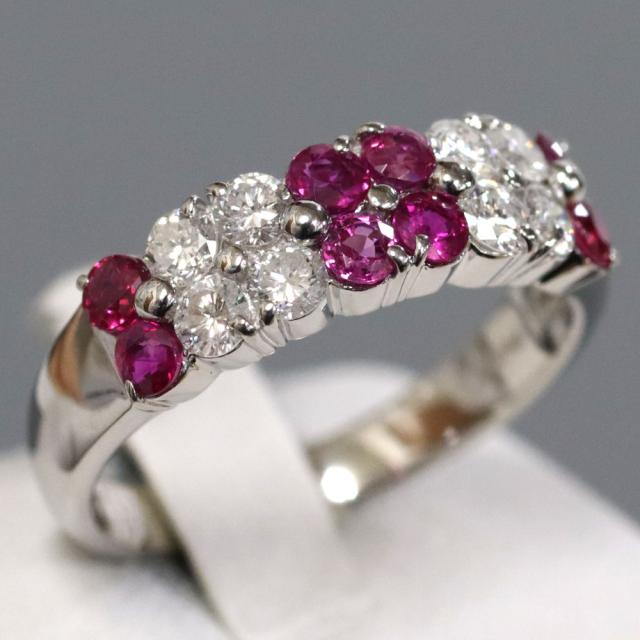 スワロフスキー Swarovski 『Almost ピアス』 5043655