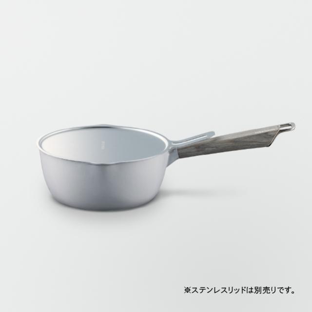 バーミキュラ ユキヒラ 16cm 雪平鍋 公式 YH16 鋳物ホーロー鍋 鍋 片手鍋 軽い ガス火 ガス IH IH対応 和食 煮込み 焼きつけ みそ汁 揚げ物 専用レシピ本付 日本製 送料無料 ギフト_9