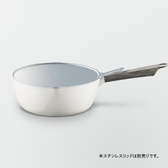 バーミキュラ ユキヒラ 20cm 雪平鍋 公式 YH20 鋳物ホーロー鍋 鍋 片手鍋 軽い ガス火 ガス IH IH対応 和食 煮込み 焼きつけ みそ汁 揚げ物 専用レシピ本付 日本製 送料無料 ギフト_10