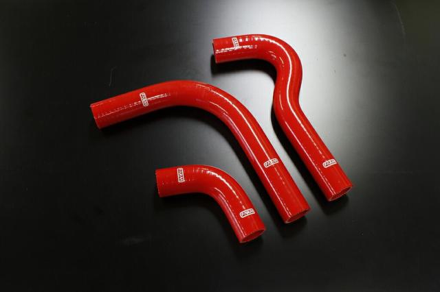 メーカー直送 モーターファーム JA11　ラジエターシリコンホース　レッド ※代引不可・返品不可