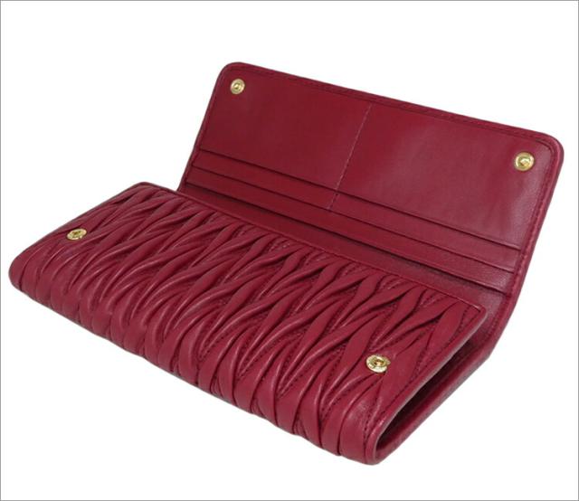 【訳アリ　アウトレット】ミュウミュウ マテラッセ クリスタル 二つ折 長財布 MIU MIU 5MH109 2BSQ F0041 MATELASSE MIU CRYSTAL RUBINO ルビーレッド シープレザー レディース miumiu