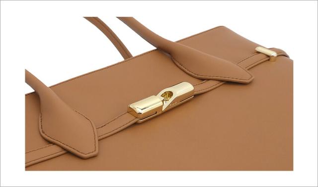 【2025年春夏 新作】 フルラ Furla Goccia トートバッグ L BRANDY ブラウン WB01497_BX3104_1007_RY000 ゴッチャ ショルダーバッグ レディース 【新品 新作 未使用 正規品】_5