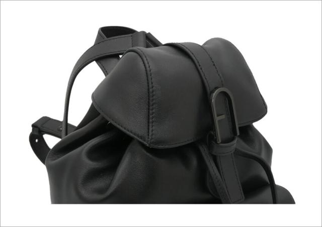 フルラ Furla Flow フロー バックパック S Nero ブラック WB01084_BX2045_1020_O6000 リュックサック レディース 【新品 新作 未使用 正規品】