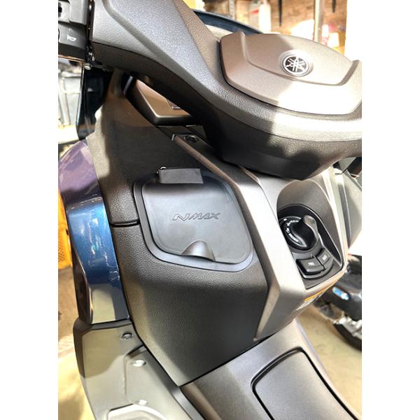 在庫有 YAMAHA NMAX155 NMAX125 コンソールボックスカバー 黒 ブラック
