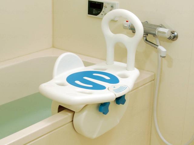 回転バスボード（BBK-001）介護用 風呂椅子 入浴 介護 介助 浴槽 浴室 お風呂 補助 浴槽台 移乗 回転 入浴いす 浴室いす お風呂いす 入浴用いす 浴室用いす お風呂用いす 人気 入浴椅子 お風呂椅子 浴室椅子 ユニトレンド